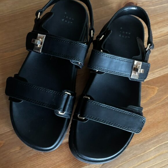 A New Day Black Platform Sandals with Velcro Strap and Gold Clasps | Size 7 - Picture 1 of 3